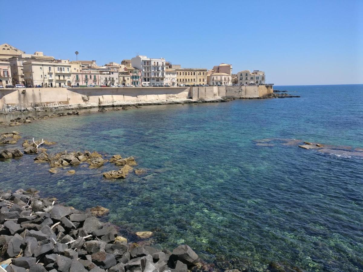 Ortigia Porta Del Mare Apartman Szirakúza Kültér fotó